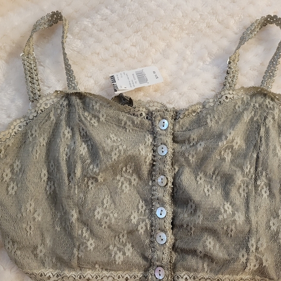 P.O.L  Lace Crop Top Medium Green NWT Summer Spring - Picture 1 of 2